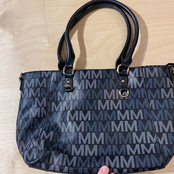 MKF Collection M Signature Hand Bag (IT) - Picture 4 of 6